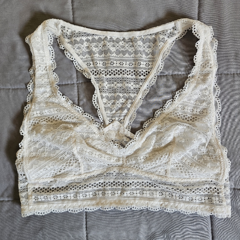 Victoria's Secret White Lace Bralette